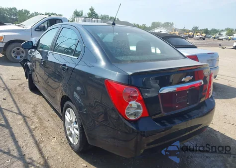 2015 Chevrolet Sonic Lt Auto from USA, damaged, VIN 1G1JC5SH6F4174354